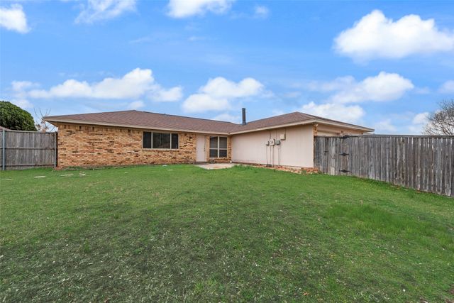 1013 Gannon Drive, Plano, TX 75025