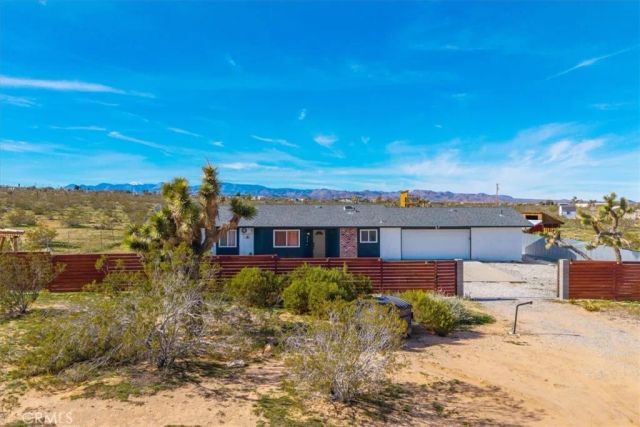 670 Ducor Avenue, Landers, CA 92285