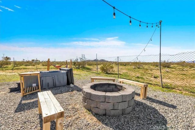 670 Ducor Avenue, Landers, CA 92285