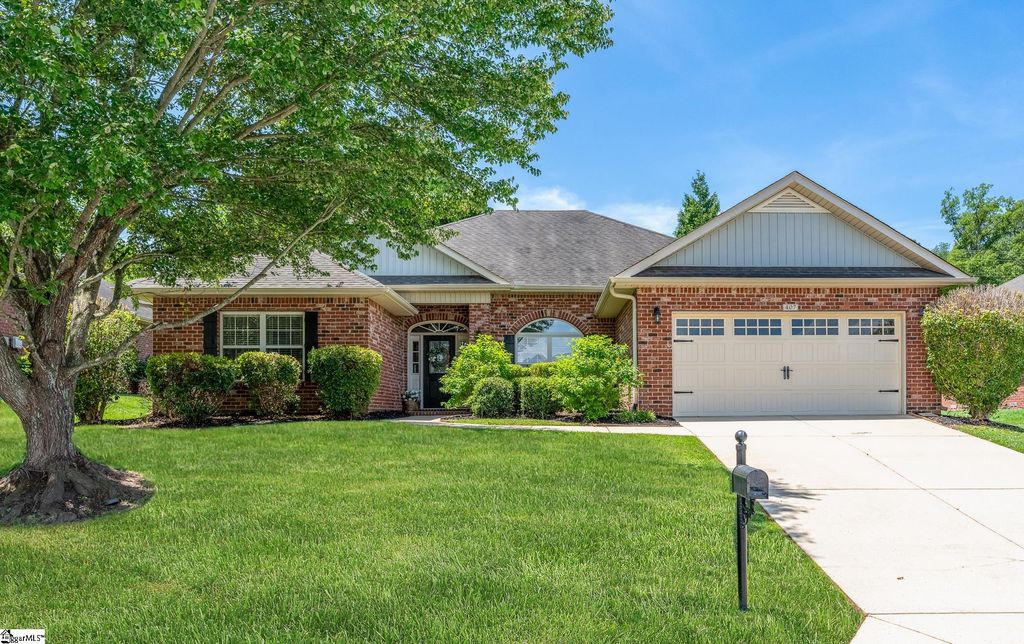 407 Jewelwood Drive, Lyman, SC 29365
