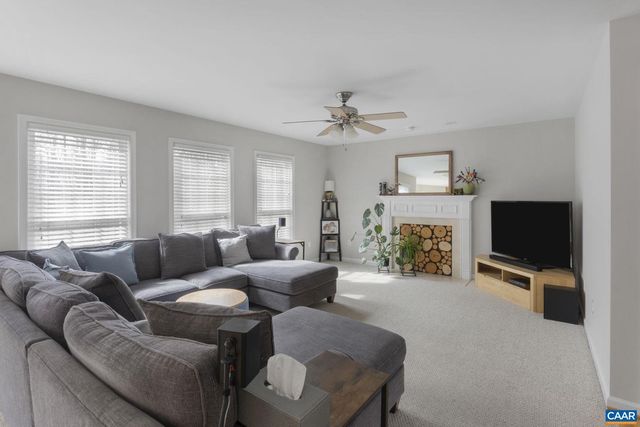 103 RIVERSIDE DR, Palmyra, VA 22963