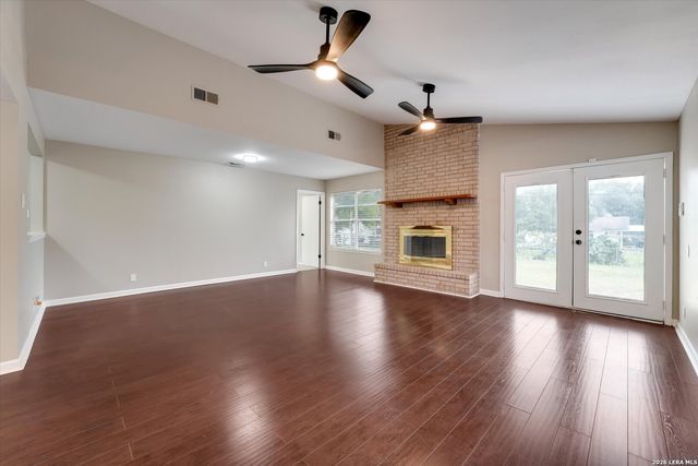 5346 San Benito Dr, San Antonio, TX 78228