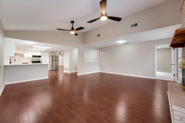 5346 San Benito Dr, San Antonio, TX 78228