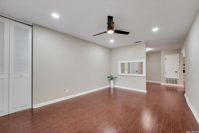 5346 San Benito Dr, San Antonio, TX 78228
