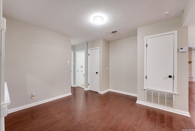 5346 San Benito Dr, San Antonio, TX 78228