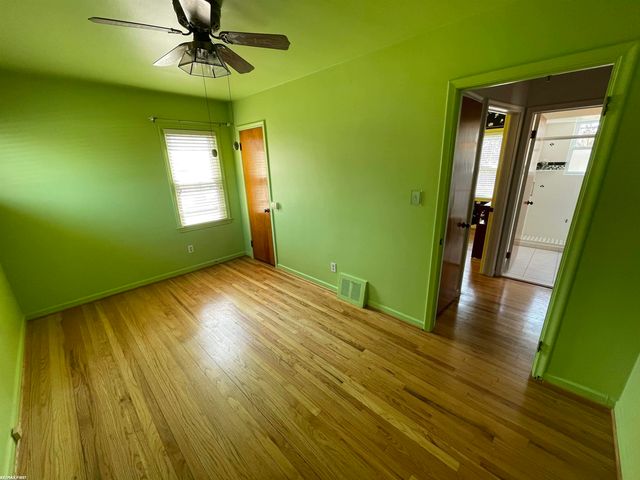 193 Scott Lake Road, Waterford Twp, MI 48328