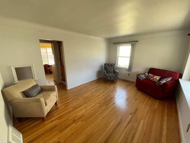 193 Scott Lake Road, Waterford Twp, MI 48328