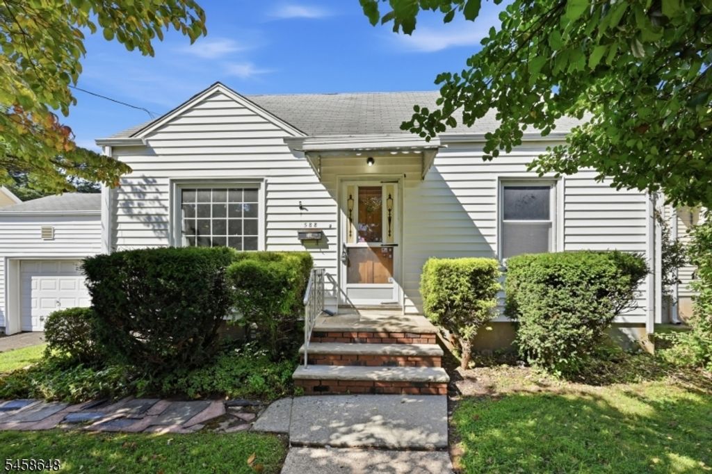 588 Quinton Ave, Kenilworth Boro, NJ 07033 — exterior