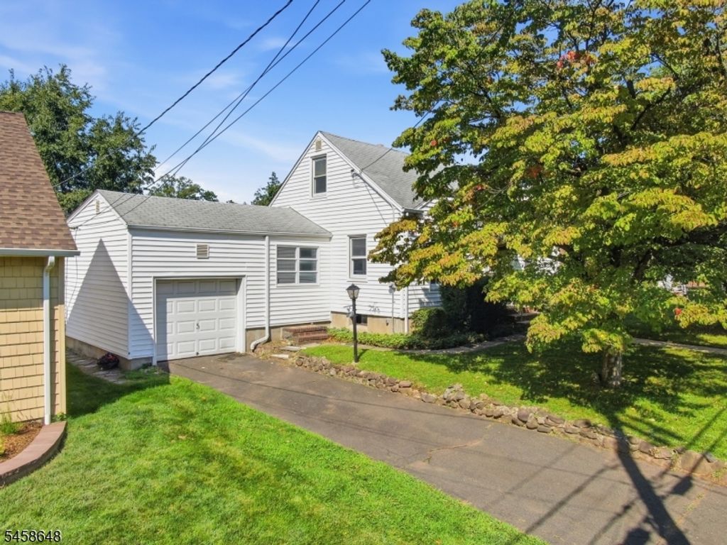 588 Quinton Ave, Kenilworth Boro, NJ 07033 — photo 2