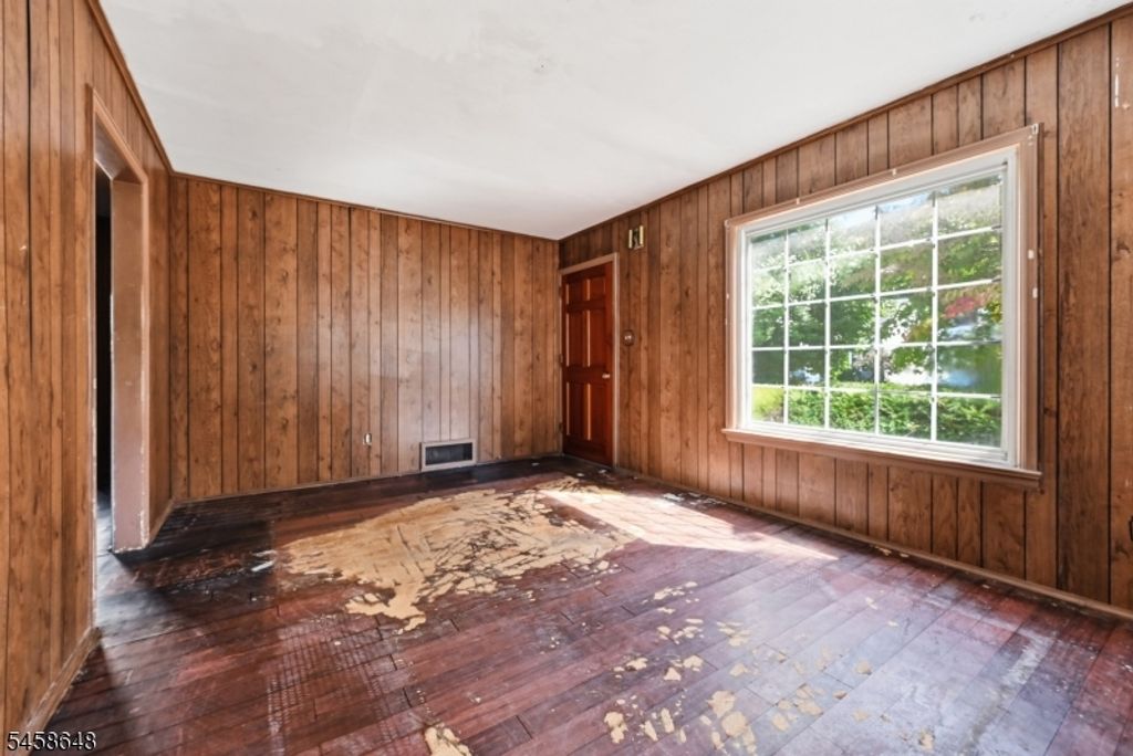 588 Quinton Ave, Kenilworth Boro, NJ 07033 — photo 4