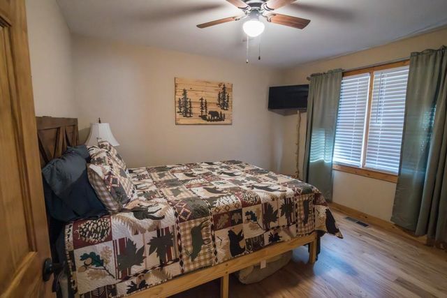 34 Lookout Ridge Road, Cleveland, GA 30528