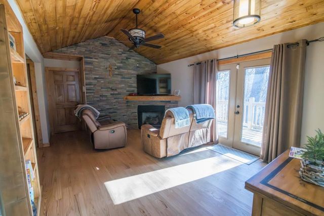 34 Lookout Ridge Road, Cleveland, GA 30528