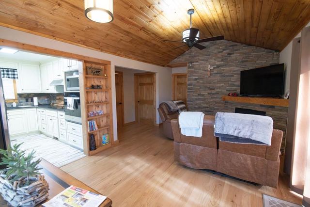 34 Lookout Ridge Road, Cleveland, GA 30528