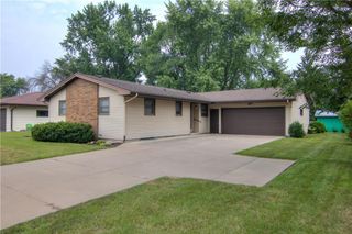202 E Hamilton Avenue, Eau Claire, WI 54701