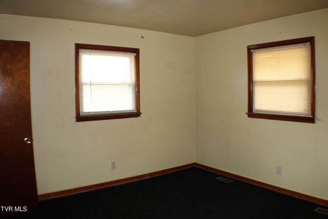 3988 Memorial Boulevard, Kingsport, TN 37664