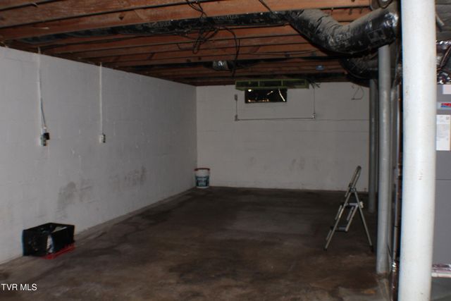 3988 Memorial Boulevard, Kingsport, TN 37664