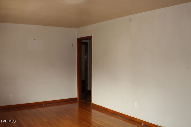 3988 Memorial Boulevard, Kingsport, TN 37664