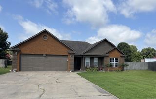 3305 Lonoke Cove, Jonesboro, AR 72404