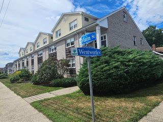 3245 Main Street APT 214, Bridgeport, CT 06606