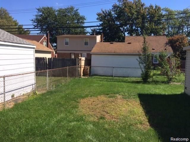 9873 Carter Avenue, Allen Park, MI 48101