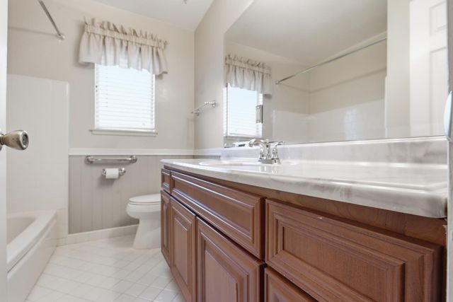 2609 Aramon Dr, Rancho Cordova, CA 95670