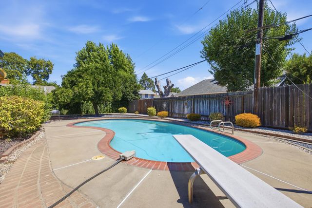 2609 Aramon Dr, Rancho Cordova, CA 95670