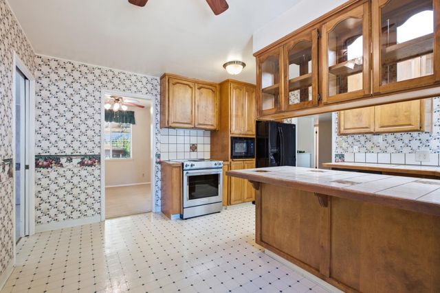 2609 Aramon Dr, Rancho Cordova, CA 95670