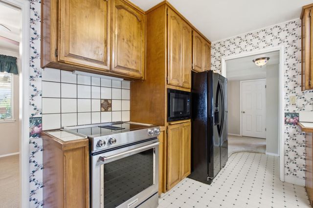2609 Aramon Dr, Rancho Cordova, CA 95670
