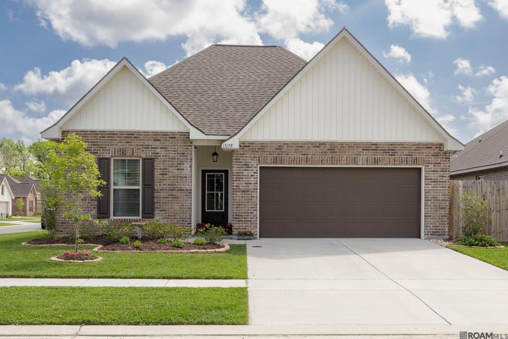 13138 Ducks Landing St, Gonzales, LA 70737