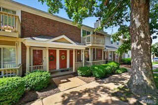 1540 High School Drive, Brentwood, MO 63144