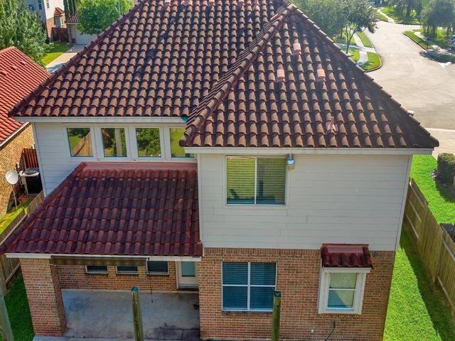 40 Pebble Beach Court, Houston, TX 77064