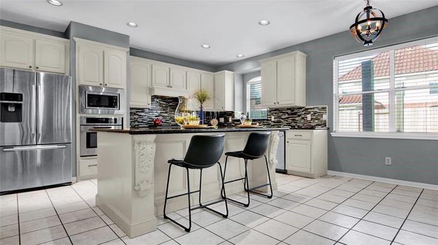 40 Pebble Beach Court, Houston, TX 77064