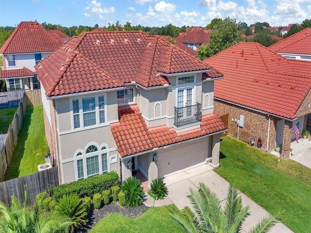 40 Pebble Beach Court, Houston, TX 77064