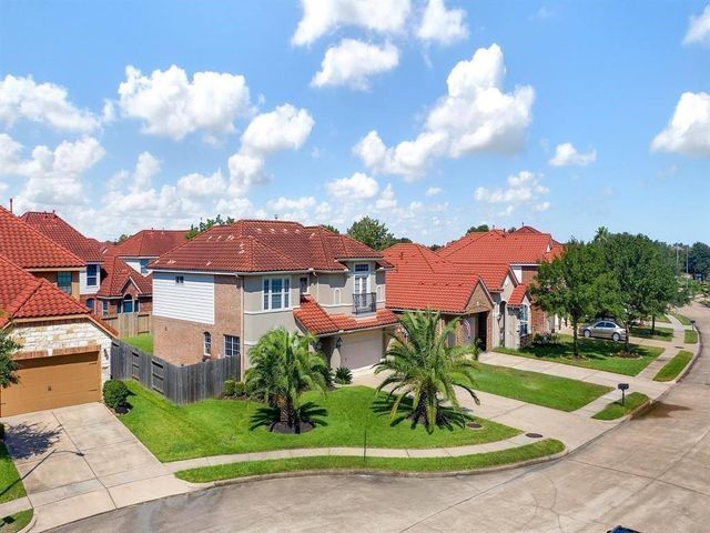 40 Pebble Beach Court, Houston, TX 77064