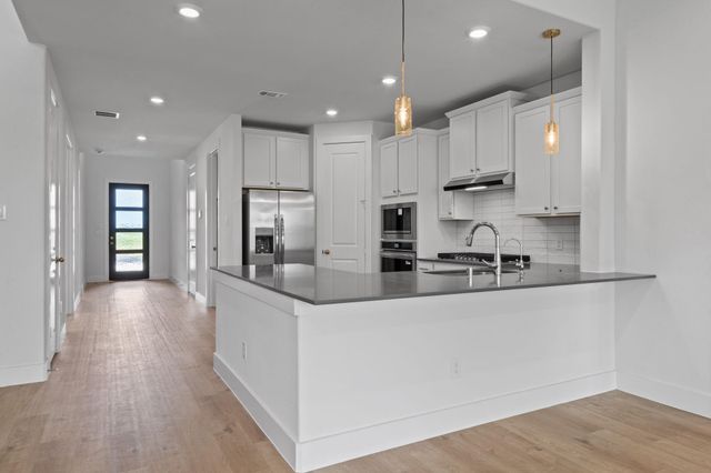 116 Black Hickory Drive, Waller, TX 77484