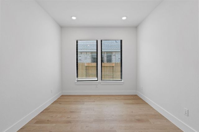 116 Black Hickory Drive, Waller, TX 77484