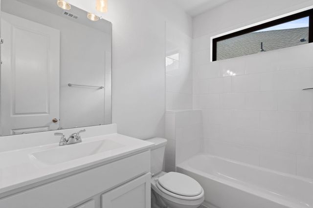 116 Black Hickory Drive, Waller, TX 77484