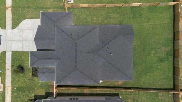 116 Black Hickory Drive, Waller, TX 77484