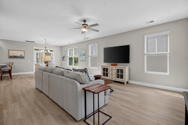 3709 Sandy Gate Lane, Mount Pleasant, SC 29466