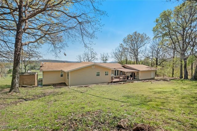 465561 Hwy 100, Stilwell, OK 74960