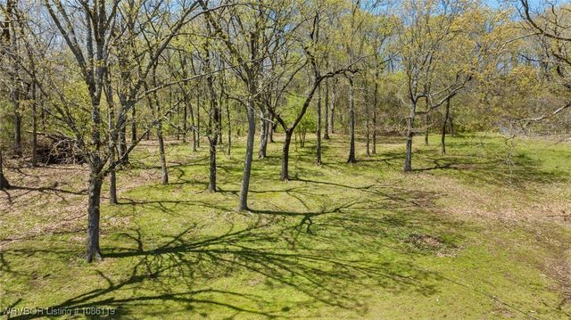 465561 Hwy 100, Stilwell, OK 74960