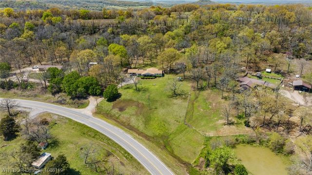 465561 Hwy 100, Stilwell, OK 74960