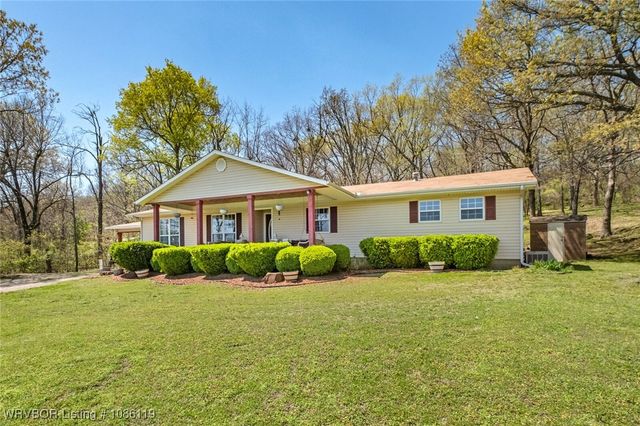 465561 Hwy 100, Stilwell, OK 74960