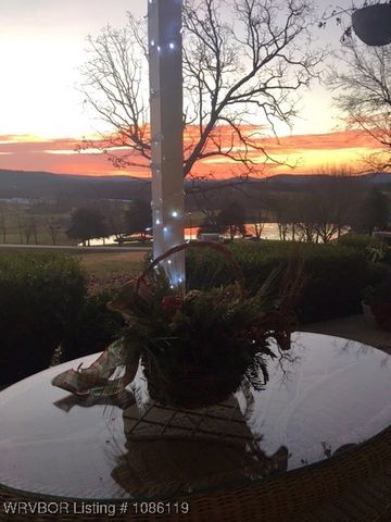 465561 Hwy 100, Stilwell, OK 74960