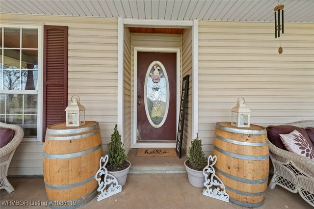 465561 Hwy 100, Stilwell, OK 74960