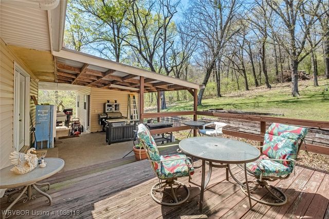 465561 Hwy 100, Stilwell, OK 74960