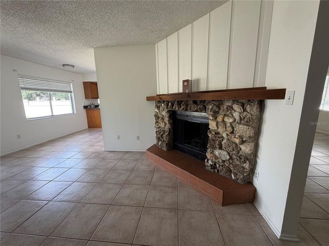 803 CALABRIA DRIVE, Altamonte Springs, FL 32714