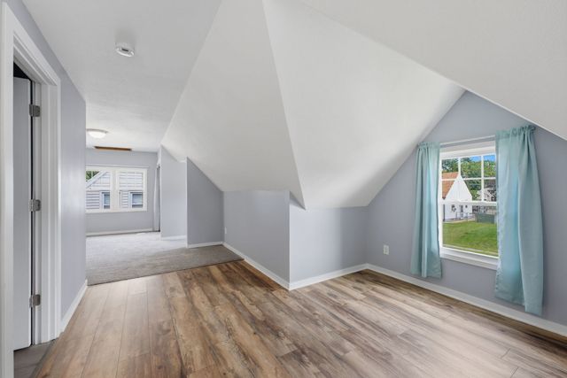 513 W 29th Street, Davenport, IA 52803