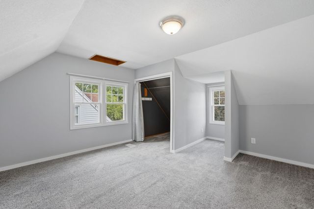 513 W 29th Street, Davenport, IA 52803