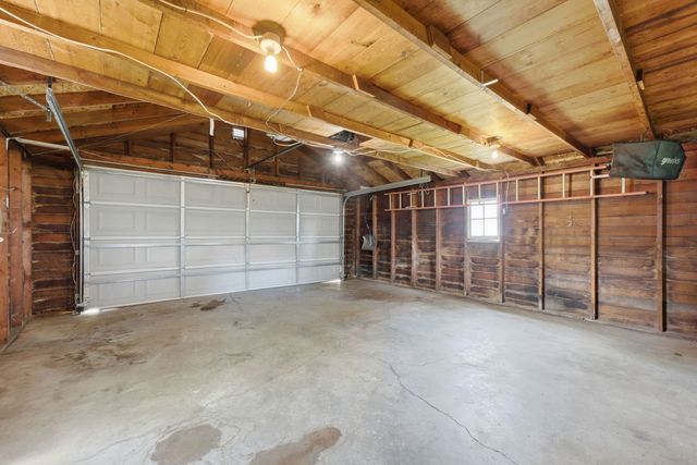 513 W 29th Street, Davenport, IA 52803